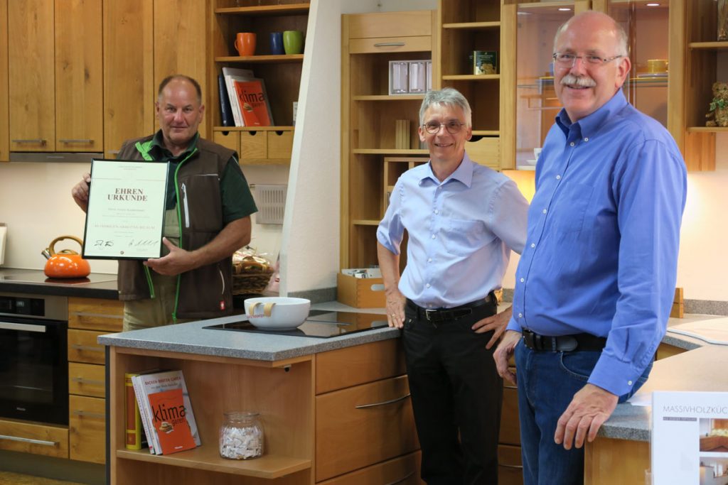 40-jähriges Betriebsjubiläum von Herrn Armin Sondermann bei der HENCHE Möbelwerkstätte in Löhnberg-Obershausen